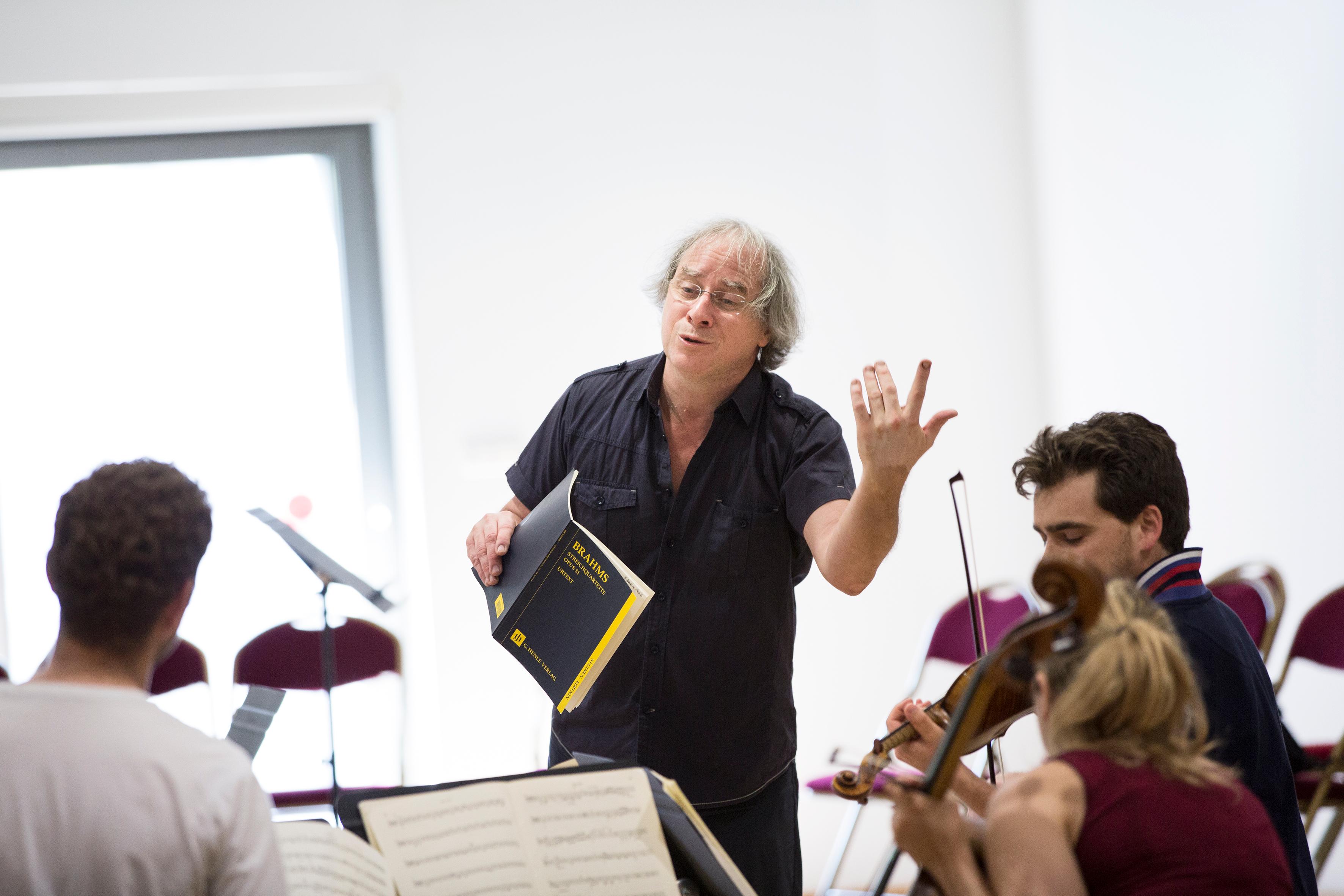 Master class d’András Keller avec le Quatuor Piatti en 2015