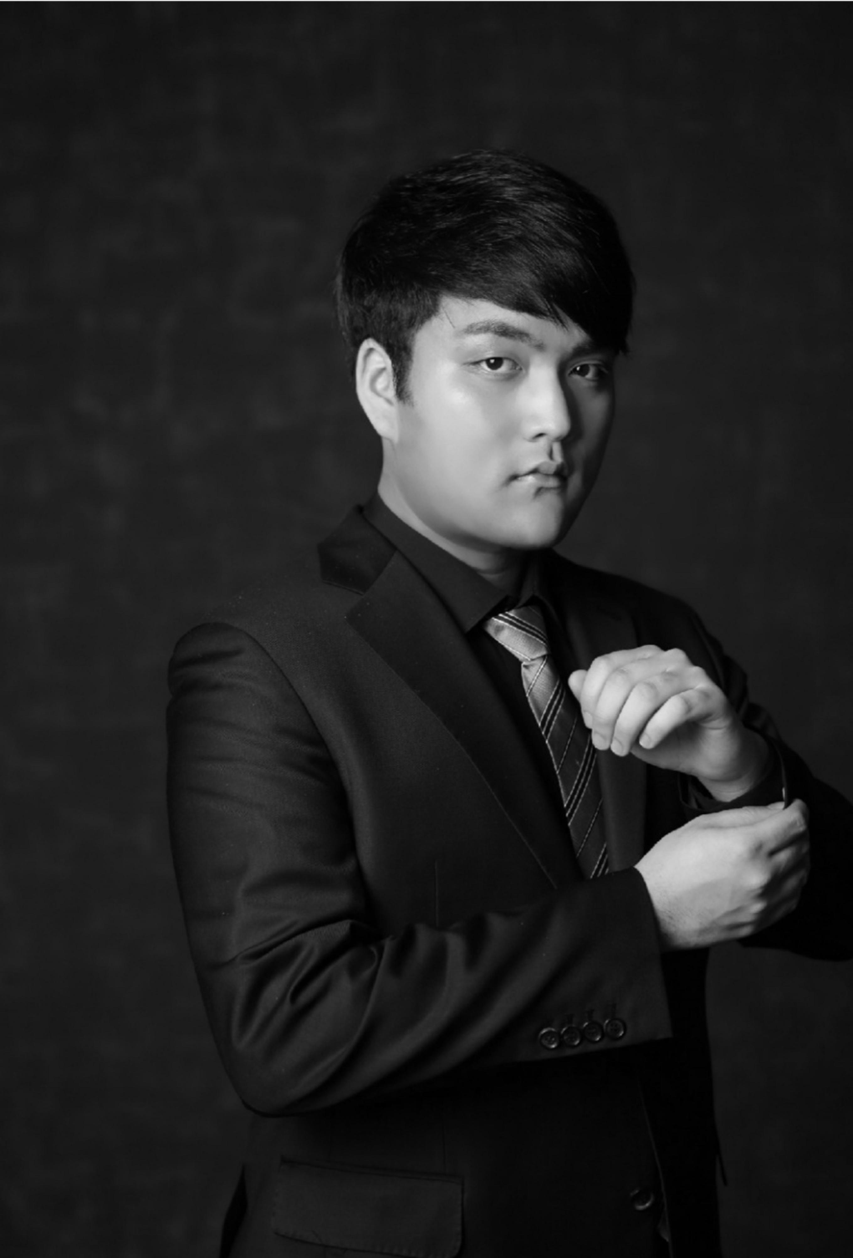 Jusung Park — Baritone — 2021 Vocal Residency