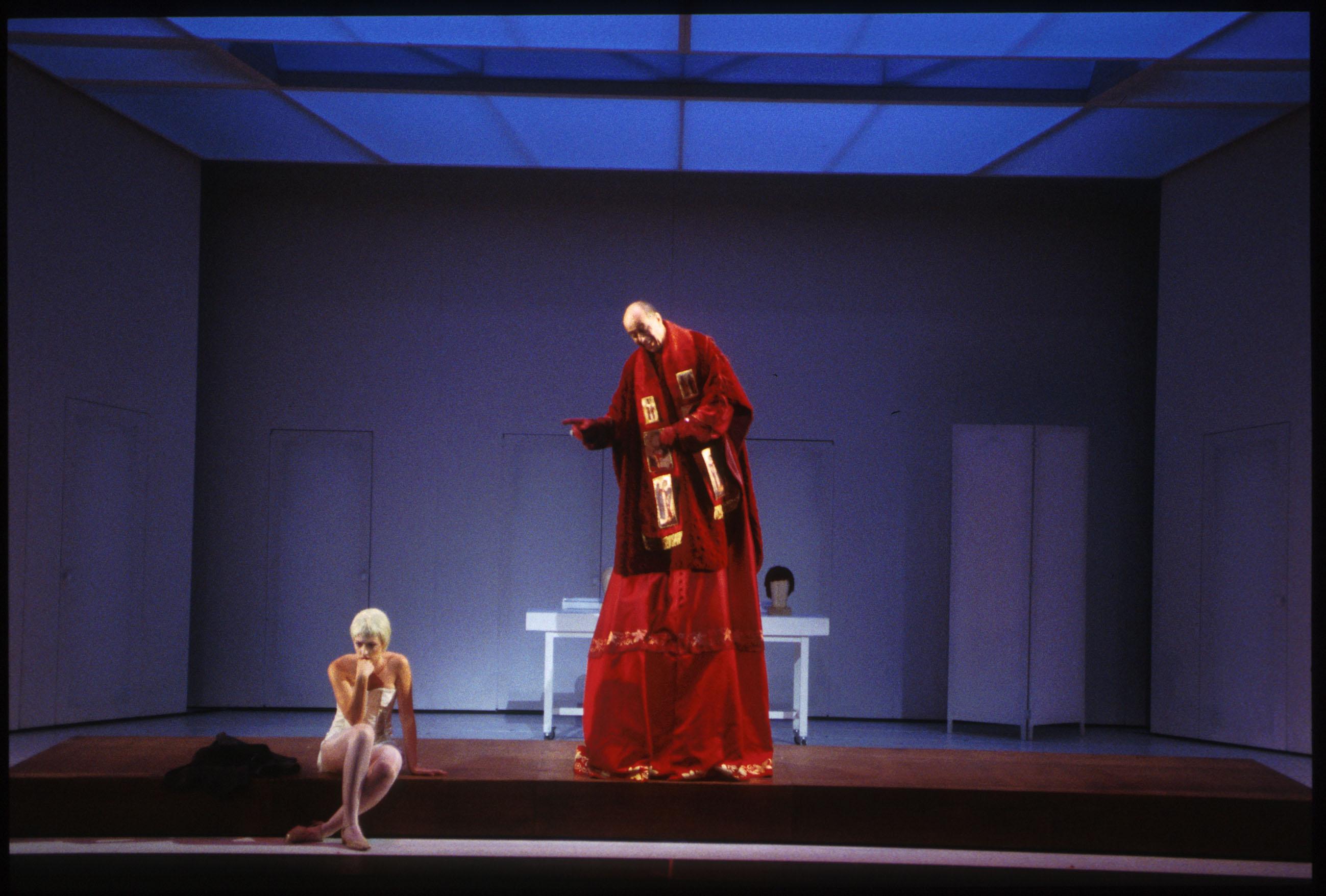 Le Balcon - Festival d'Aix-en-Provence 2002