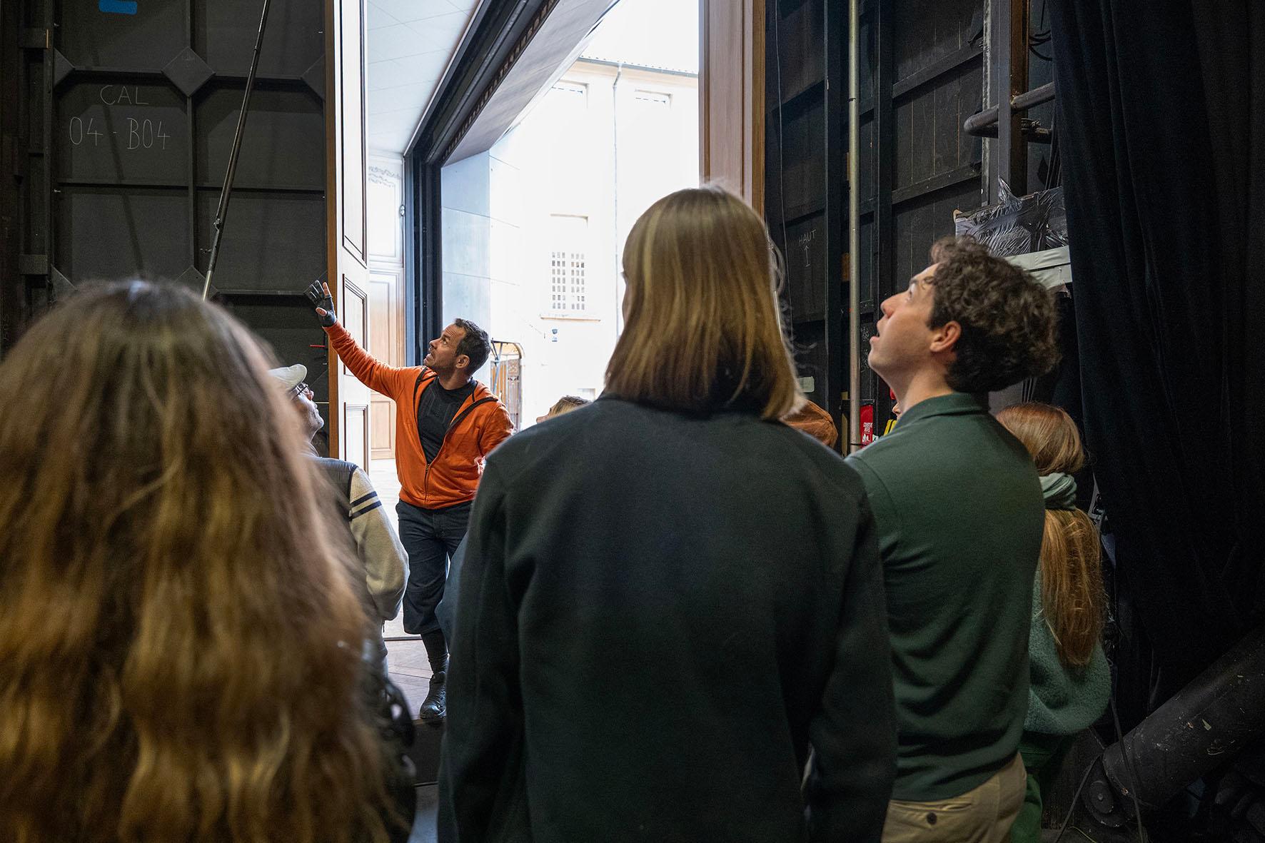 Visite du plateau du Théâtre de l'Archevêché